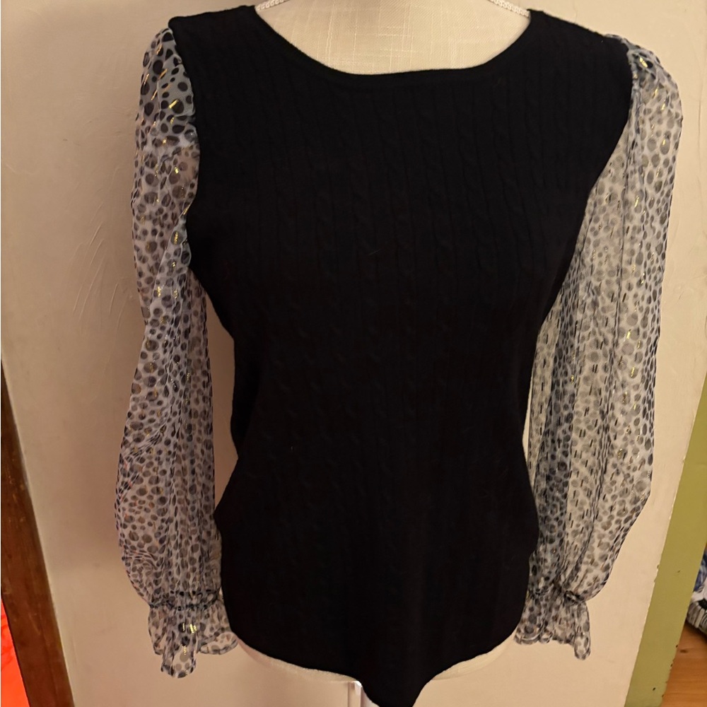 Chic Black Blouse with Patterned Sheer Sleeves